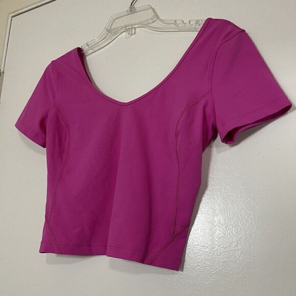 LULULEMON Hot pink v neck short sleeve cropped shirt size 4 - Picture 3 of 4